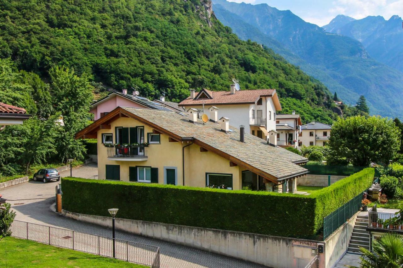Sofi apartment Chiavenna Exterior foto